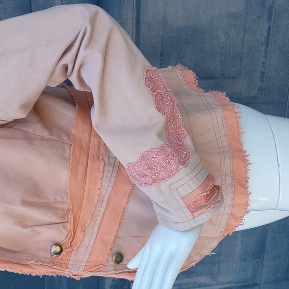 BISOU BISOU by Michele Bohbot Hand Crafted Summer Blazer - Picture 10 of 17